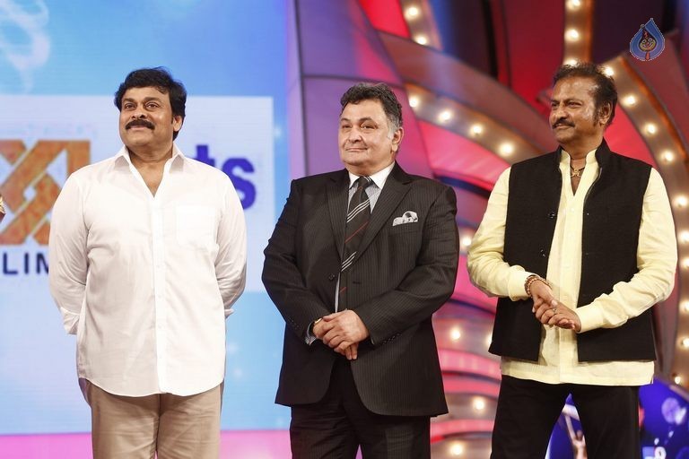TSR - TV9 National Film Awards Photos 3 - 366 / 441 photos