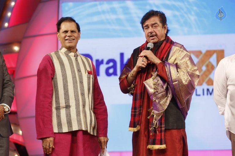 TSR - TV9 National Film Awards Photos 3 - 390 / 441 photos