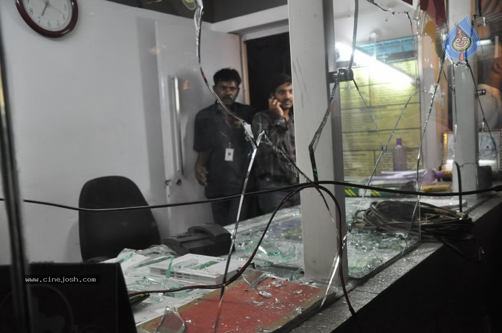 TV Artists Attack MAA TV Office - 1 / 22 photos