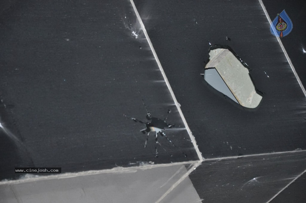 TV Artists Attack MAA TV Office - 20 / 22 photos