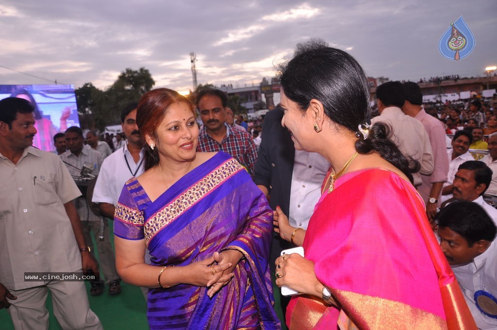 TV Nandi Awards 2011 - 115 / 326 photos