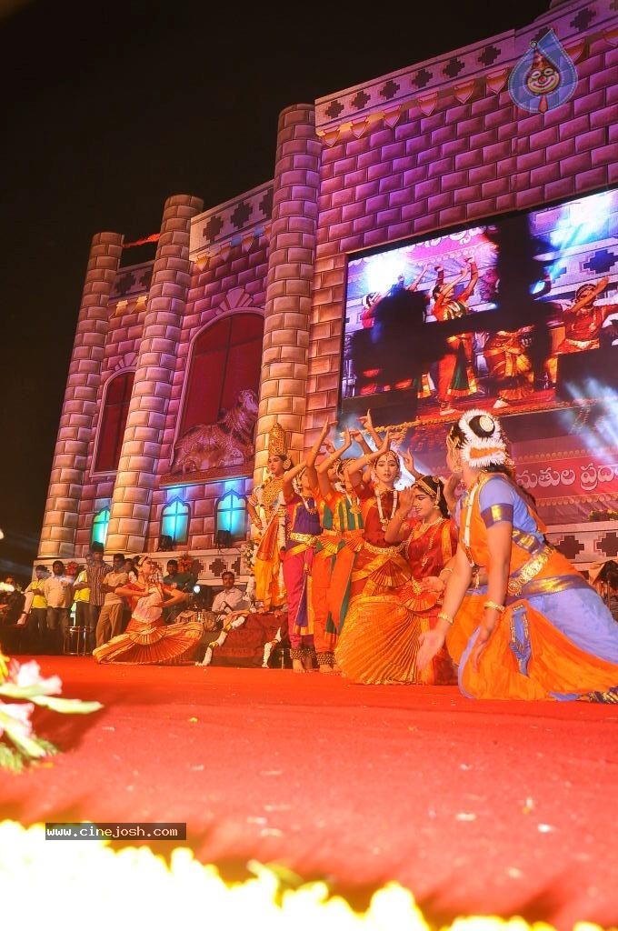 TV Nandi Awards 2011 - 141 / 326 photos