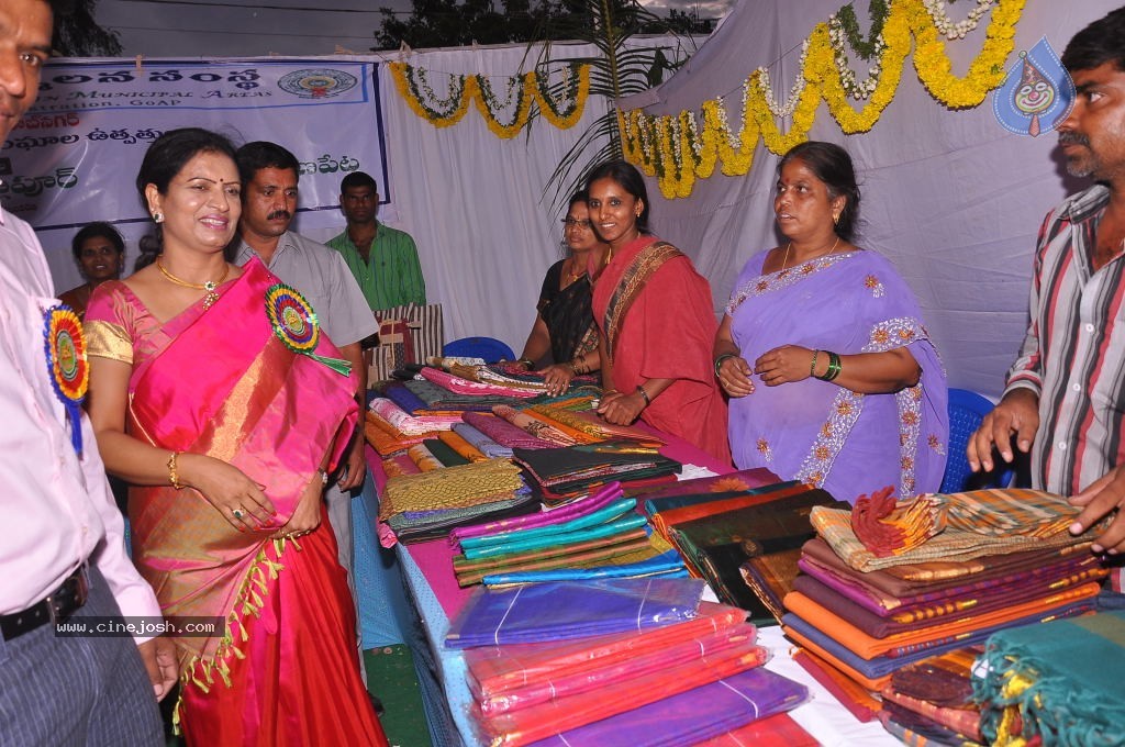 TV Nandi Awards 2011 - 322 / 326 photos