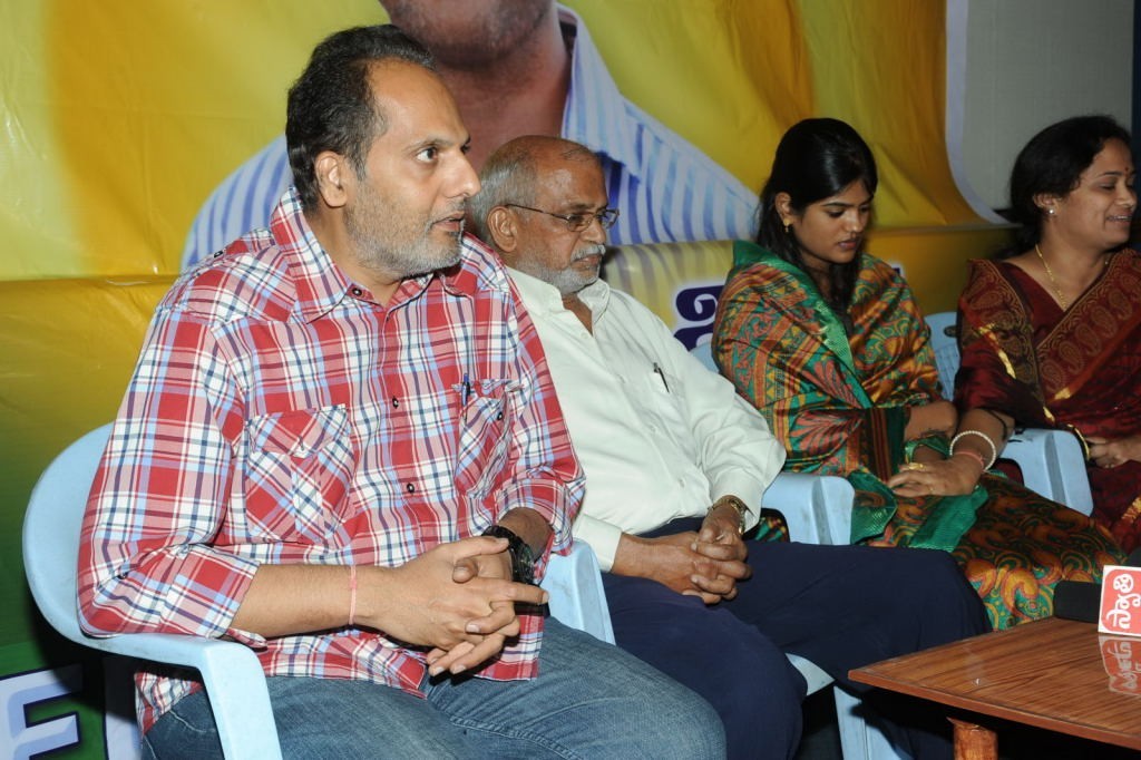 Uday Kiran Condolences Meet - 10 / 66 photos