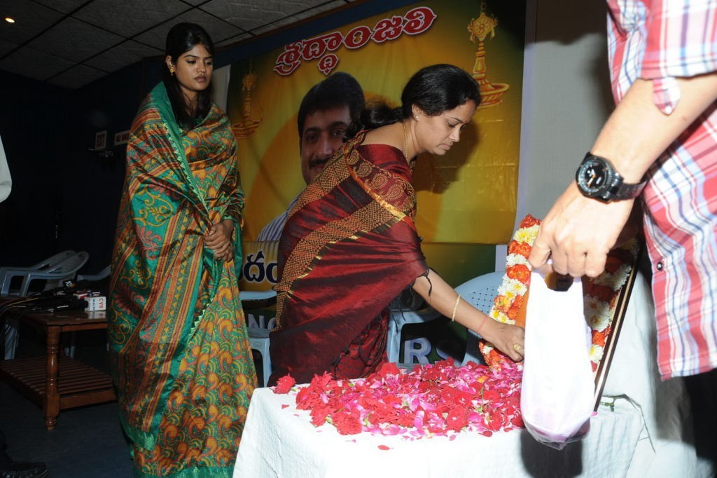 Uday Kiran Condolences Meet - 15 / 66 photos