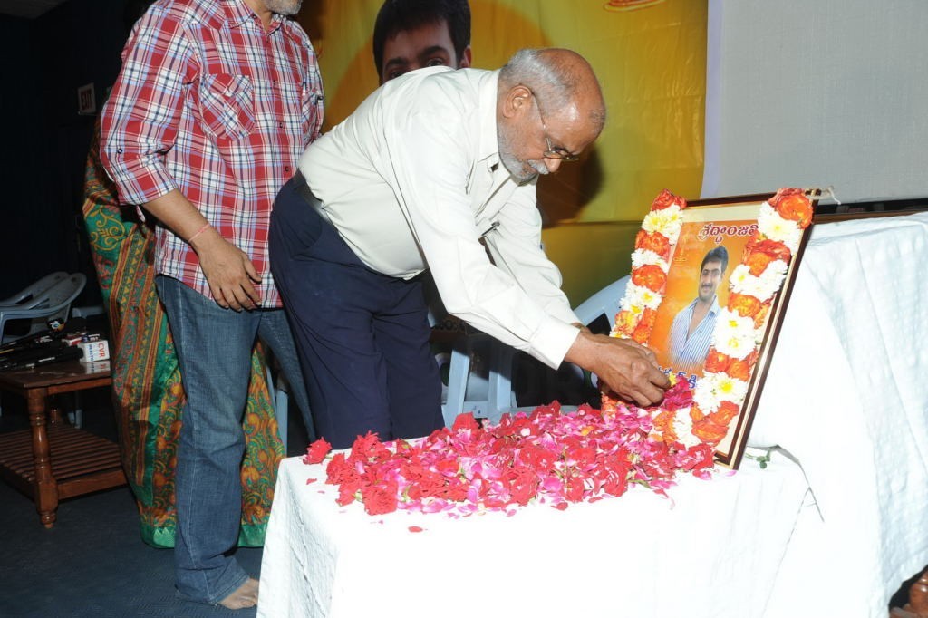 Uday Kiran Condolences Meet - 18 / 66 photos