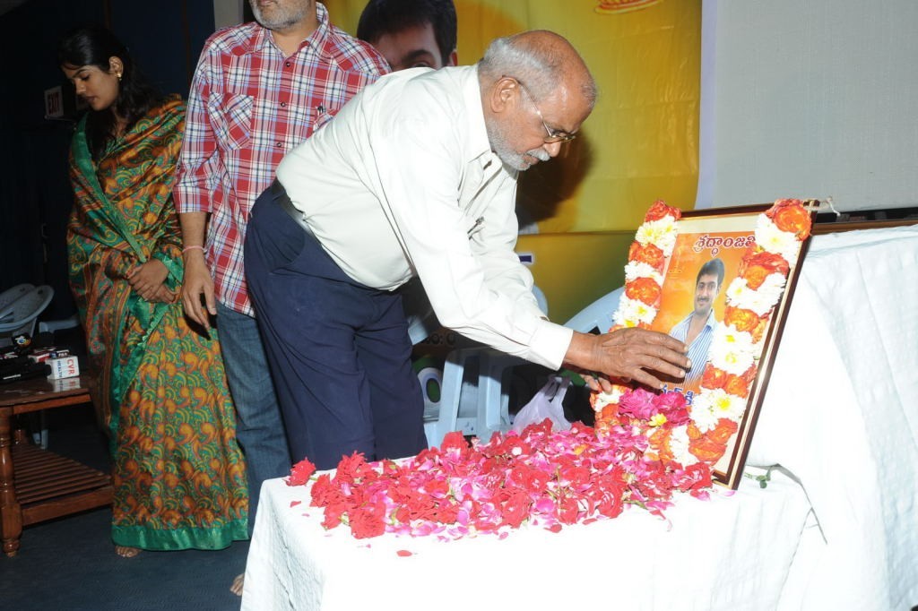 Uday Kiran Condolences Meet - 49 / 66 photos
