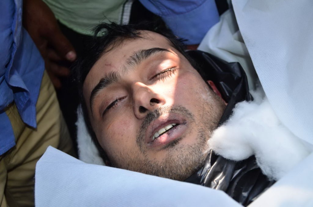 Uday Kiran Dead Body More Photos - 41 / 48 photos
