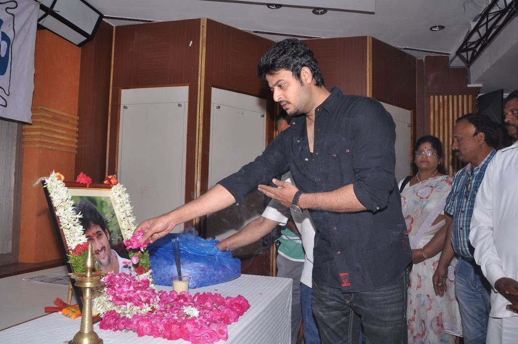 Udaya Kiran Santapa Sabha Photos - 14 / 43 photos