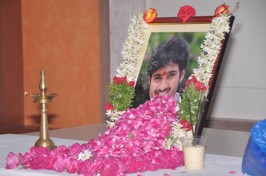 Udaya Kiran Santapa Sabha Photos - 34 / 43 photos
