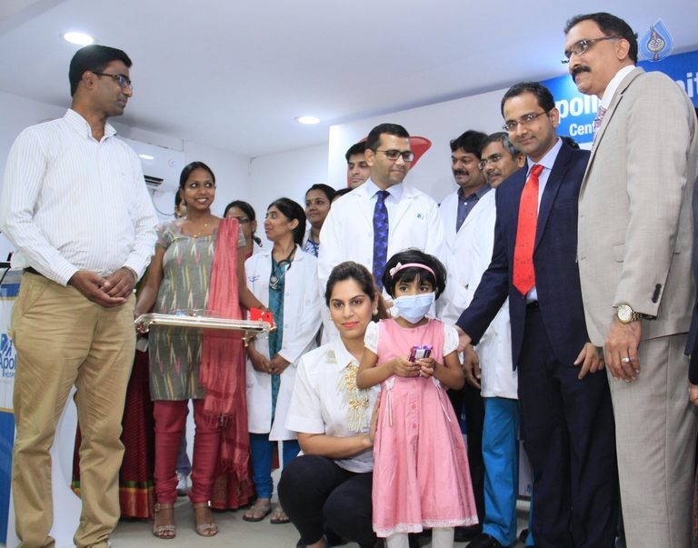 Upasna at Apollo Transplant Team Event - 7 / 13 photos