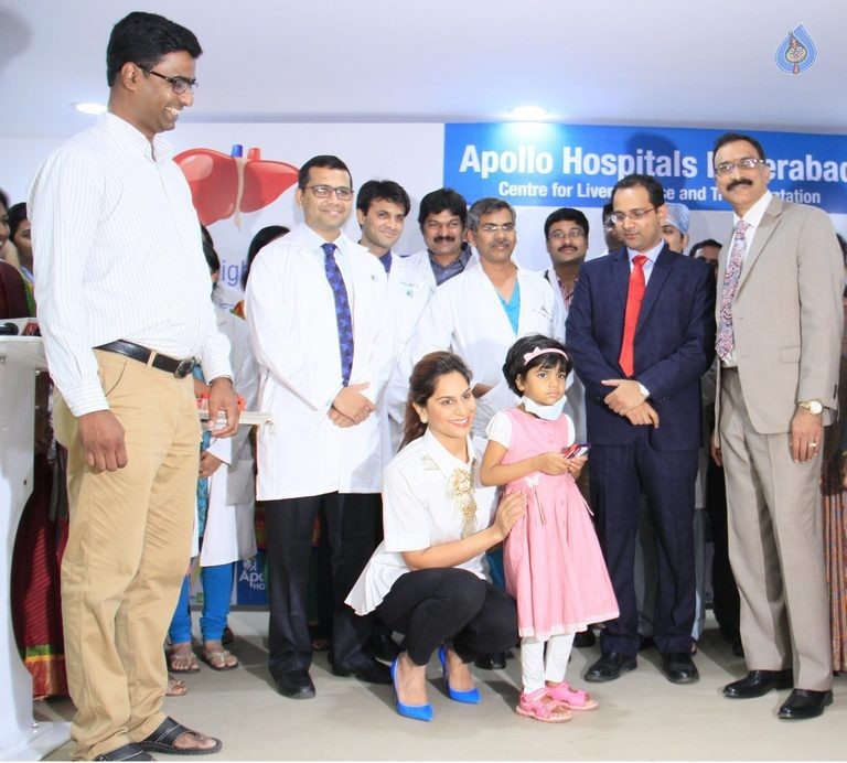 Upasna at Apollo Transplant Team Event - 12 / 13 photos