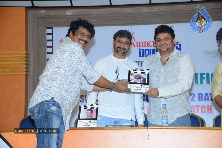 Uttej Mayukha Film Acting School Press meet - 11 / 30 photos