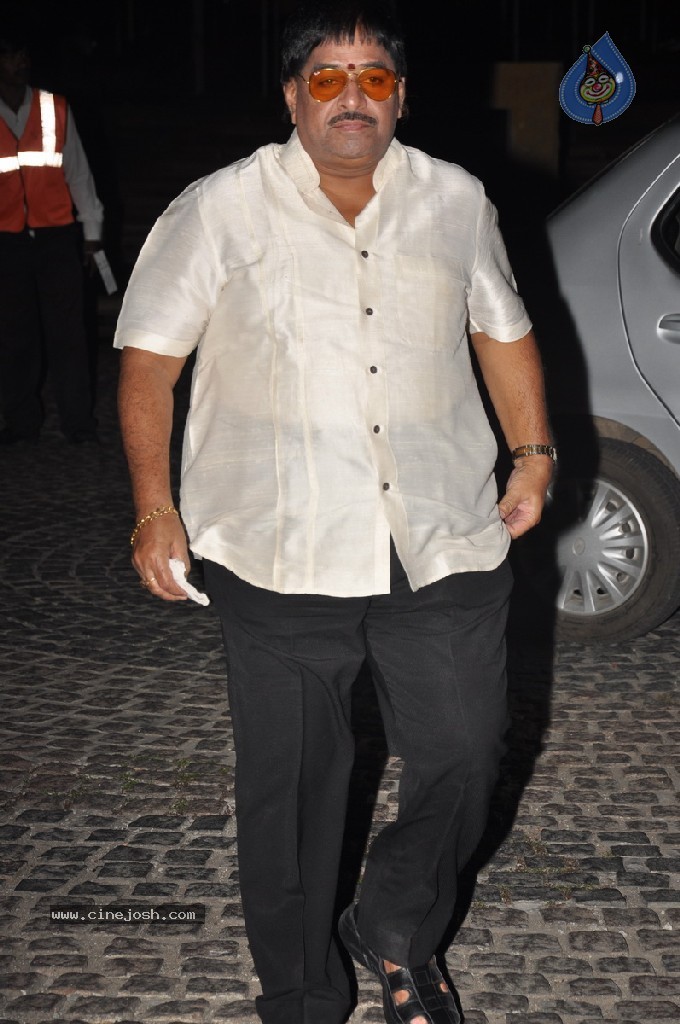 Vaartha MD Girish Sanghi Son Wedding Reception - 88 / 150 photos