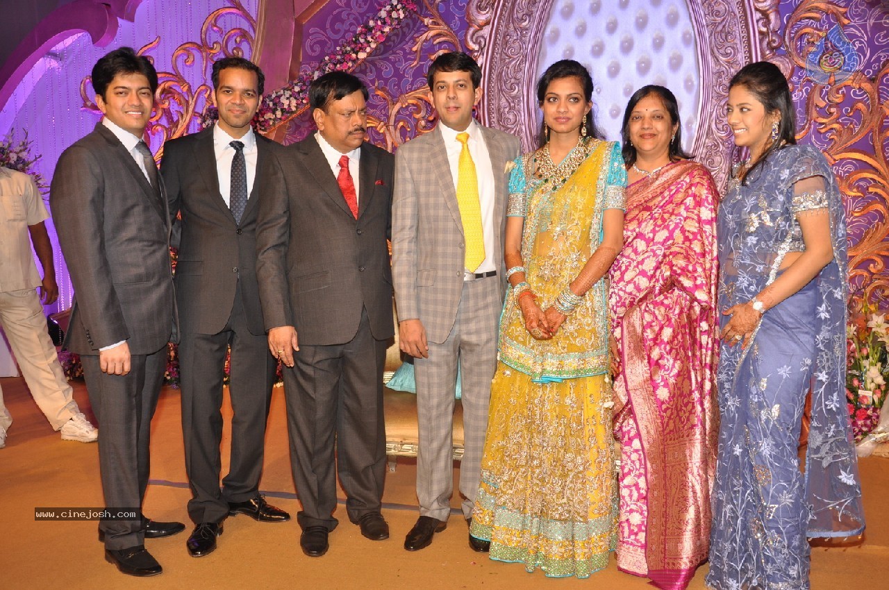 Vaartha MD Girish Sanghi Son Wedding Reception - 101 / 150 photos