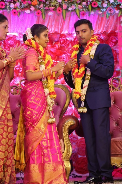 Vagai Chandrasekar Daughter Wedding Reception - 25 / 73 photos