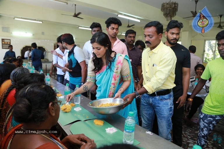 Varalaxmi Sarathkumar At Blood Donation Camp - 12 / 19 photos