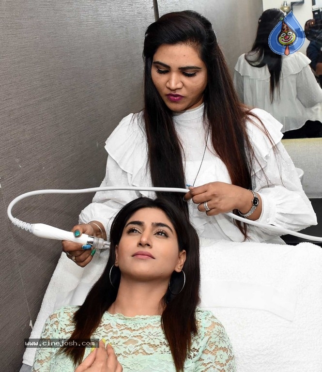 Varshini Launches Organic Summer Special Treatments - 6 / 20 photos