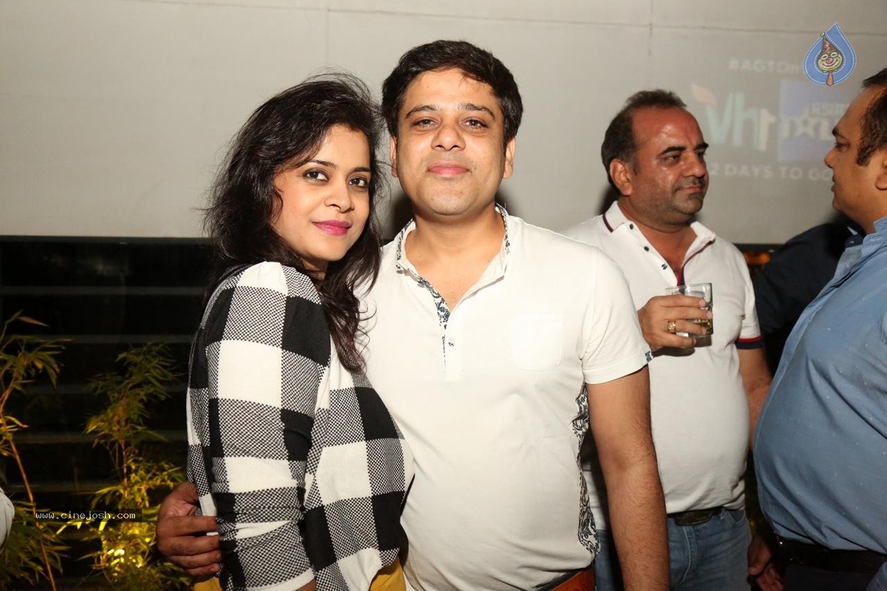Varun and Simran Wedding Anniversary - 99 / 120 photos