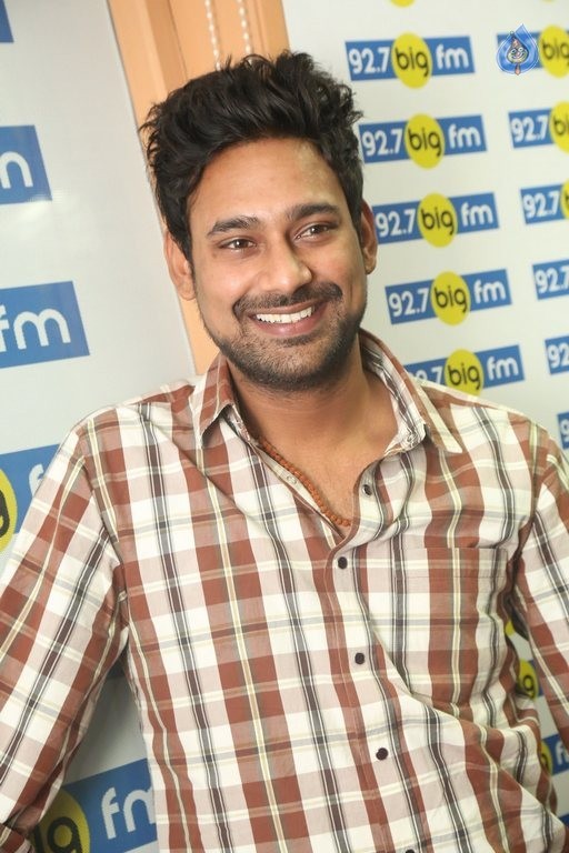 Varun Sandesh and Vithika Sheru at Big FM - 3 / 42 photos