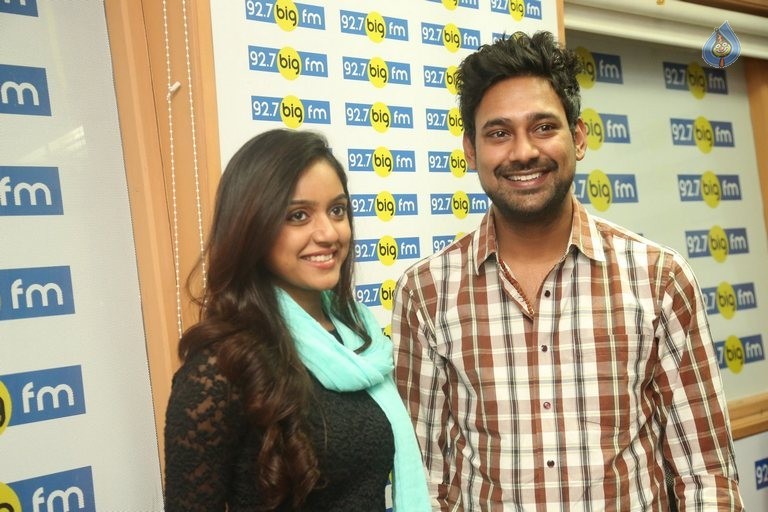 Varun Sandesh and Vithika Sheru at Big FM - 22 / 42 photos