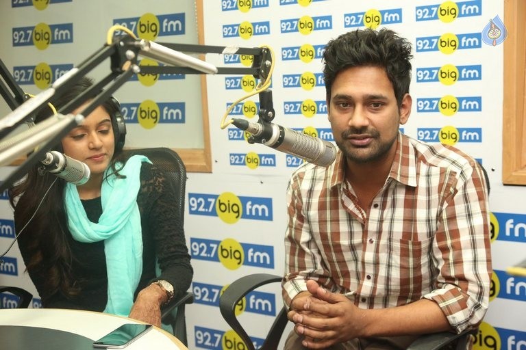 Varun Sandesh and Vithika Sheru at Big FM - 24 / 42 photos
