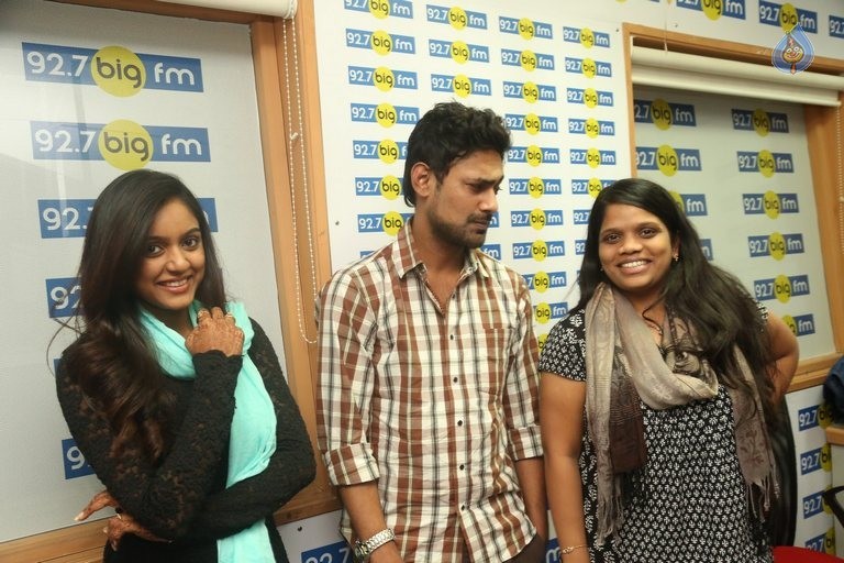 Varun Sandesh and Vithika Sheru at Big FM - 35 / 42 photos