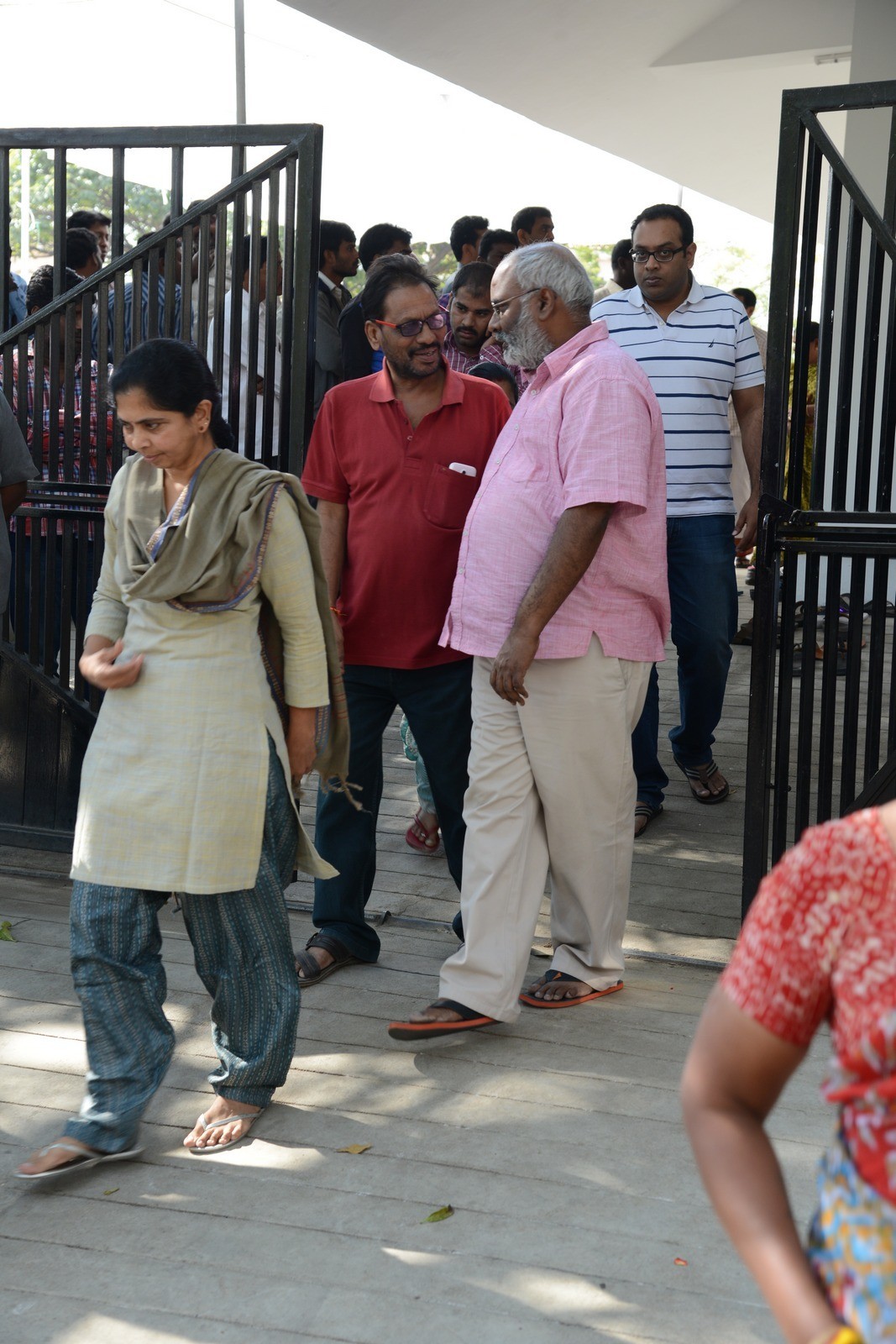 VB Rajendra Prasad Condolences Photos 01 - 19 / 170 photos