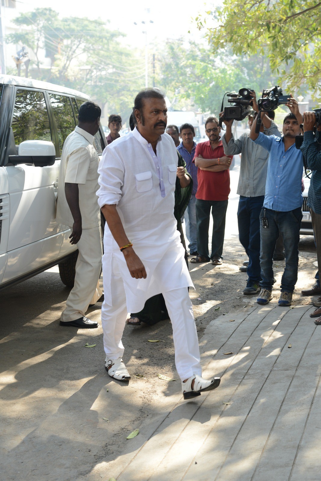 VB Rajendra Prasad Condolences Photos 01 - 73 / 170 photos