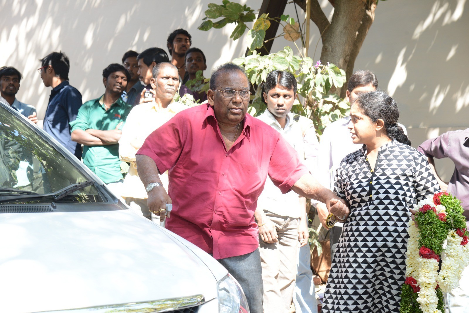 VB Rajendra Prasad Condolences Photos 01 - 116 / 170 photos