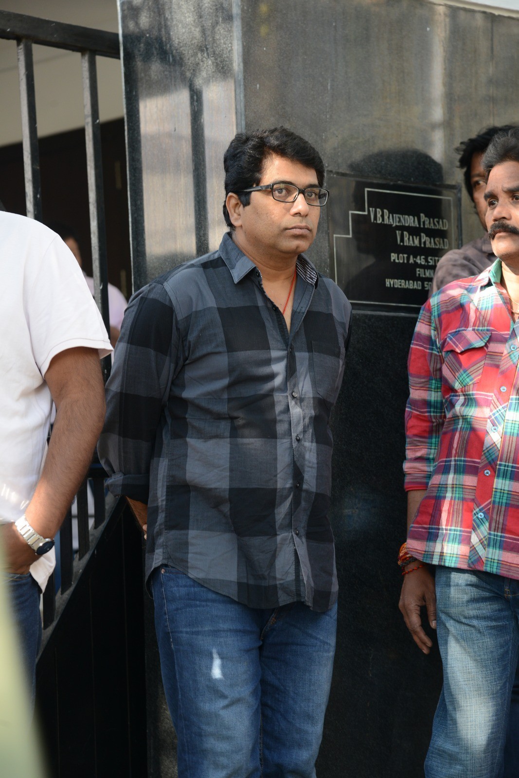VB Rajendra Prasad Condolences Photos 01 - 144 / 170 photos