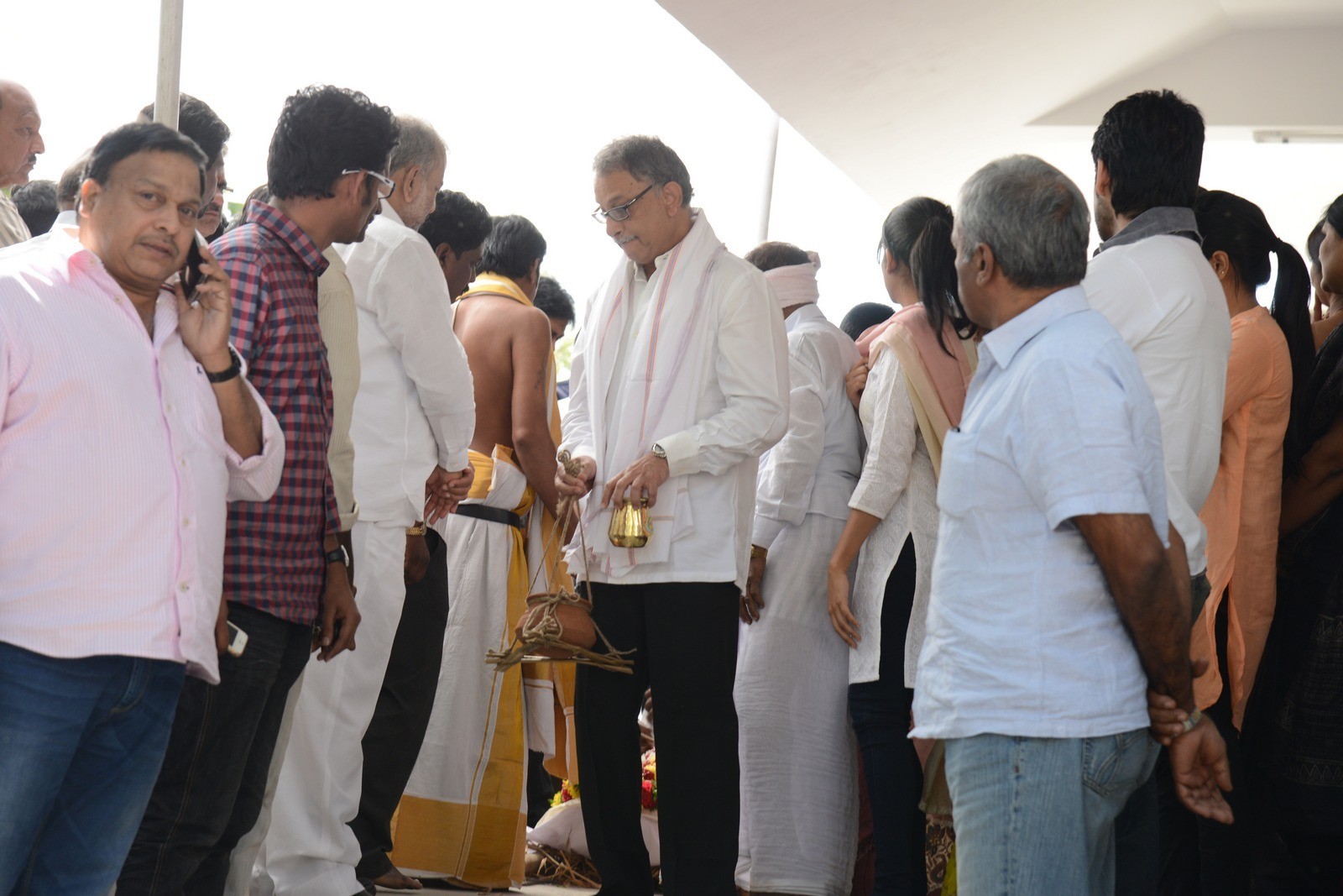 VB Rajendra Prasad Condolences Photos 02 - 39 / 170 photos