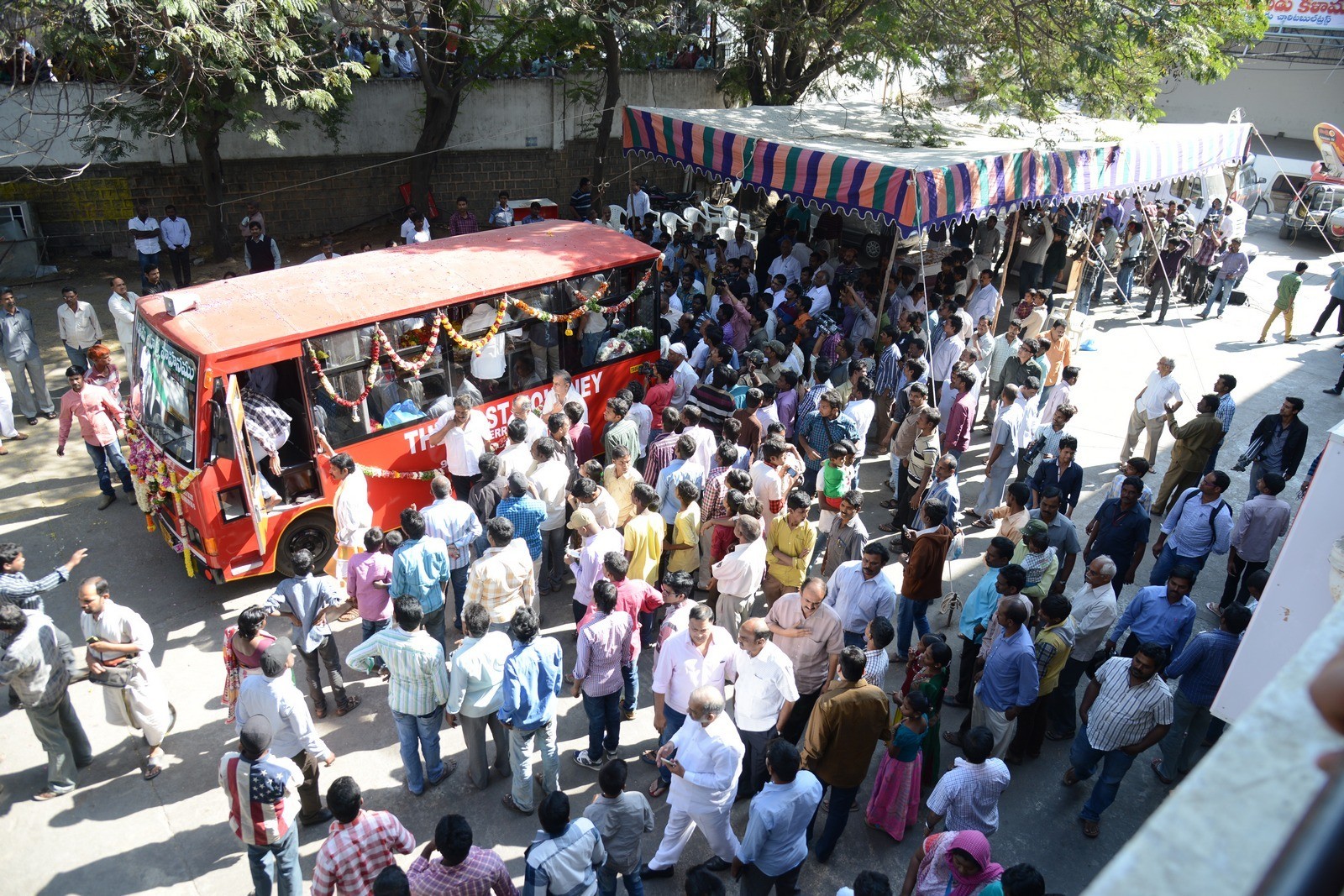 VB Rajendra Prasad Condolences Photos 02 - 41 / 170 photos