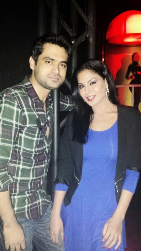 Veena Malik with Hubby Asad Bashir - 2 / 45 photos