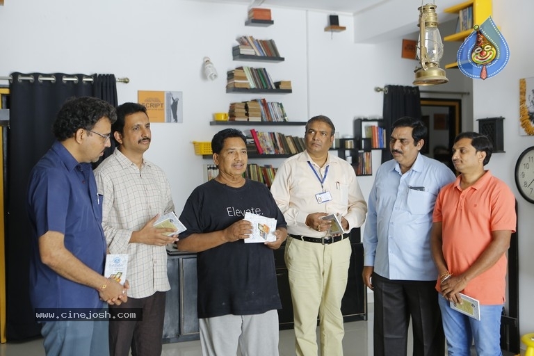 Vendi Chandamamalu Book Launch - 3 / 12 photos