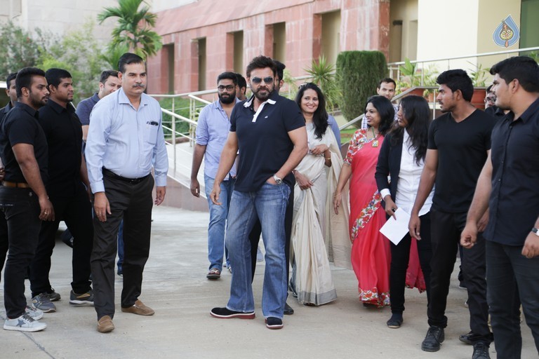 Venkatesh at Bits Pilani Hyderabad Campus - 12 / 32 photos