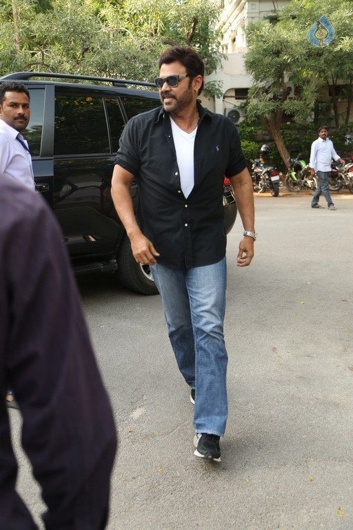 Venkatesh at Haritha Haram Program - 20 / 42 photos