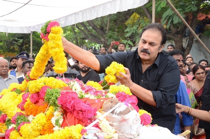 Venu Madhav Anthima Yatra - 49 / 97 photos