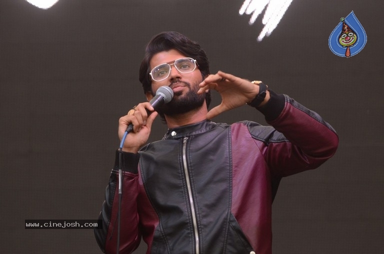 Vijay Devarakonda Launches Rowdy App - 35 / 37 photos