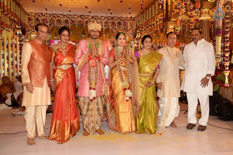 Vijay Karan - Aashna Wedding Photos - 42 / 85 photos