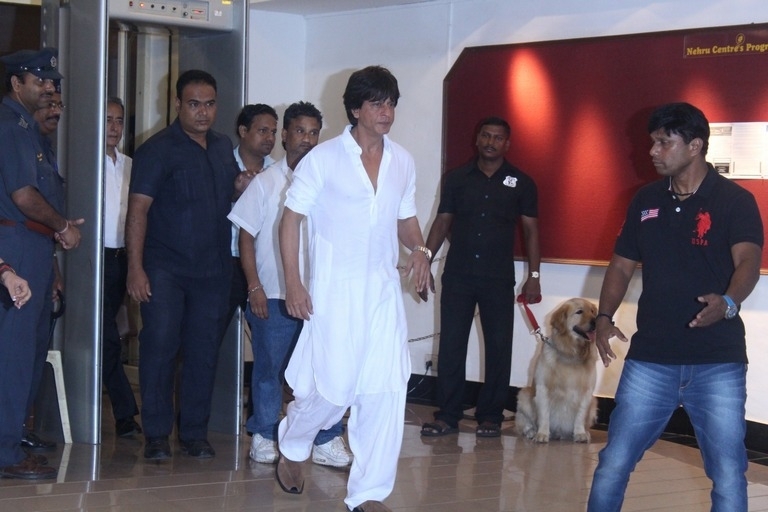 Vinod Khanna Prayer Meet Photos - 22 / 42 photos