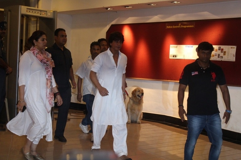 Vinod Khanna Prayer Meet Photos - 23 / 42 photos