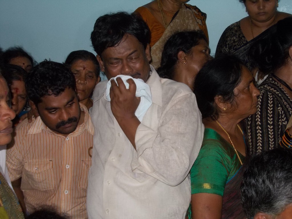 VIPs at Yerran Naidu Dead Body - 11 / 64 photos