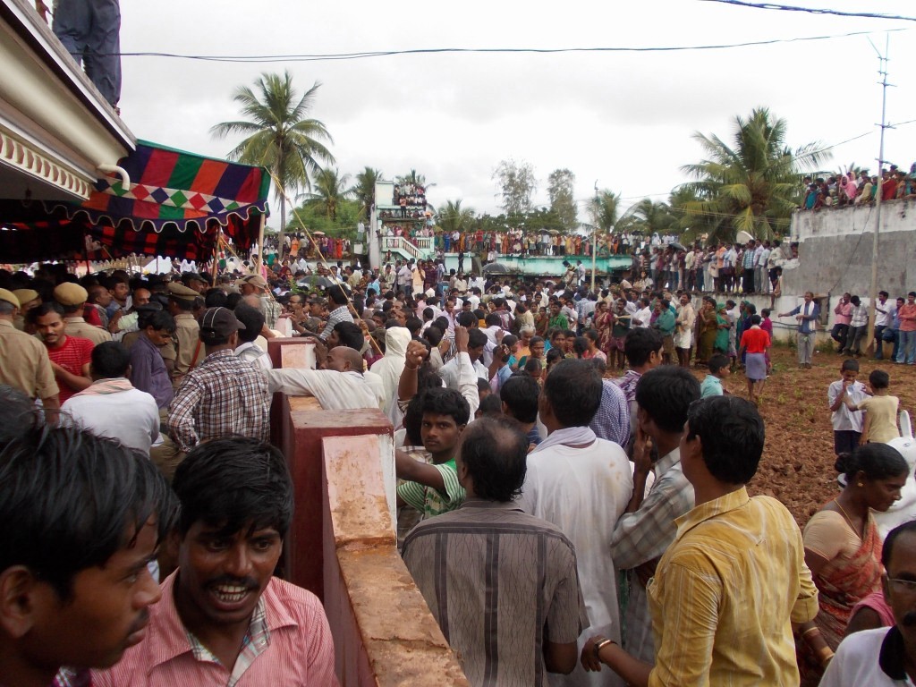 VIPs at Yerran Naidu Dead Body - 13 / 64 photos