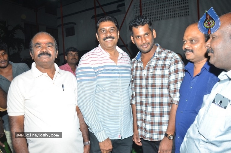 Vishal Inugurate V Square Sports Arena - 6 / 8 photos