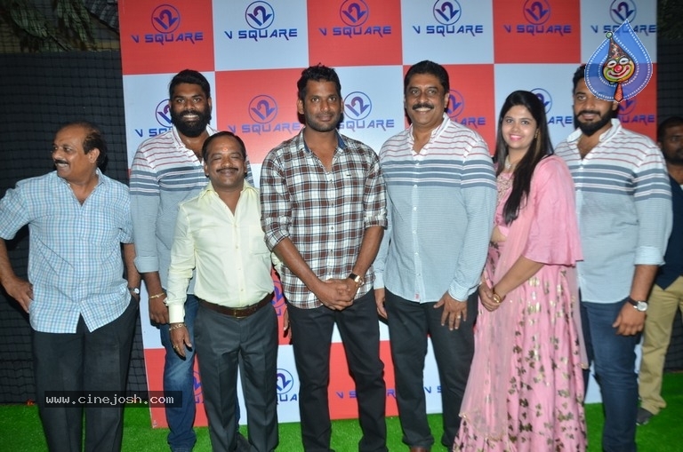 Vishal Inugurate V Square Sports Arena - 7 / 8 photos