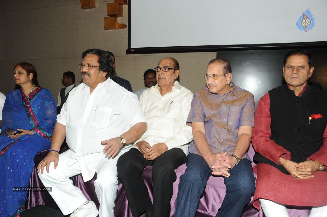 Vishwa Vijetha Vijayagadha Book Launch - 92 / 145 photos