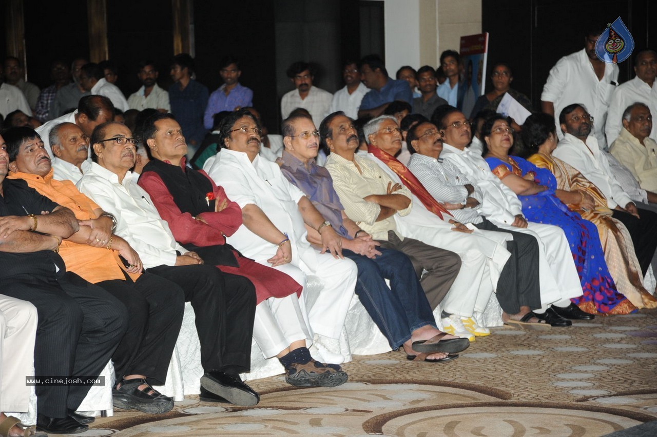 Vishwa Vijetha Vijayagadha Book Launch - 105 / 145 photos
