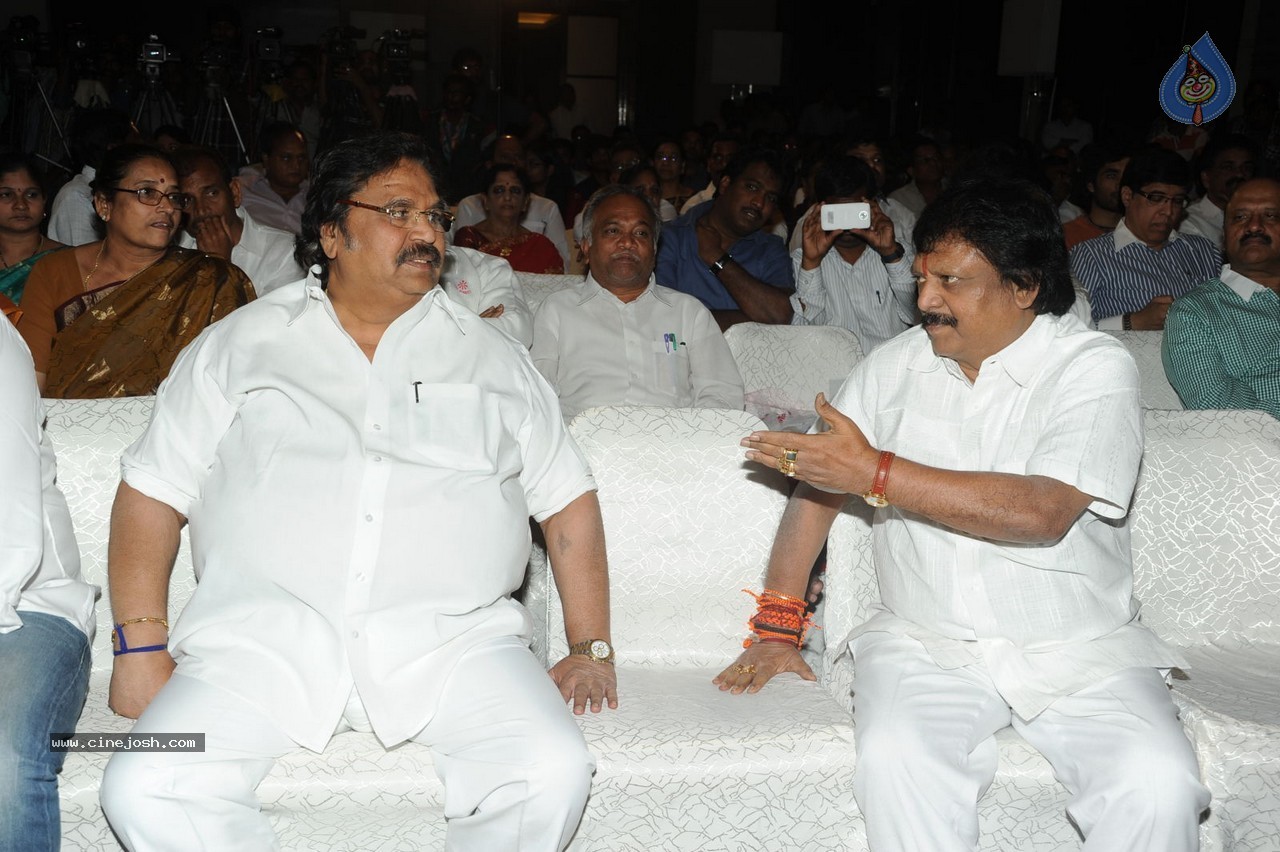 Vishwa Vijetha Vijayagadha Book Launch - 111 / 145 photos