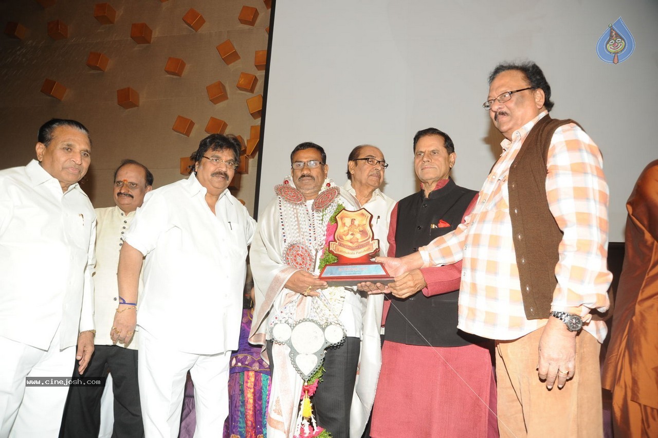 Vishwa Vijetha Vijayagadha Book Launch - 127 / 145 photos